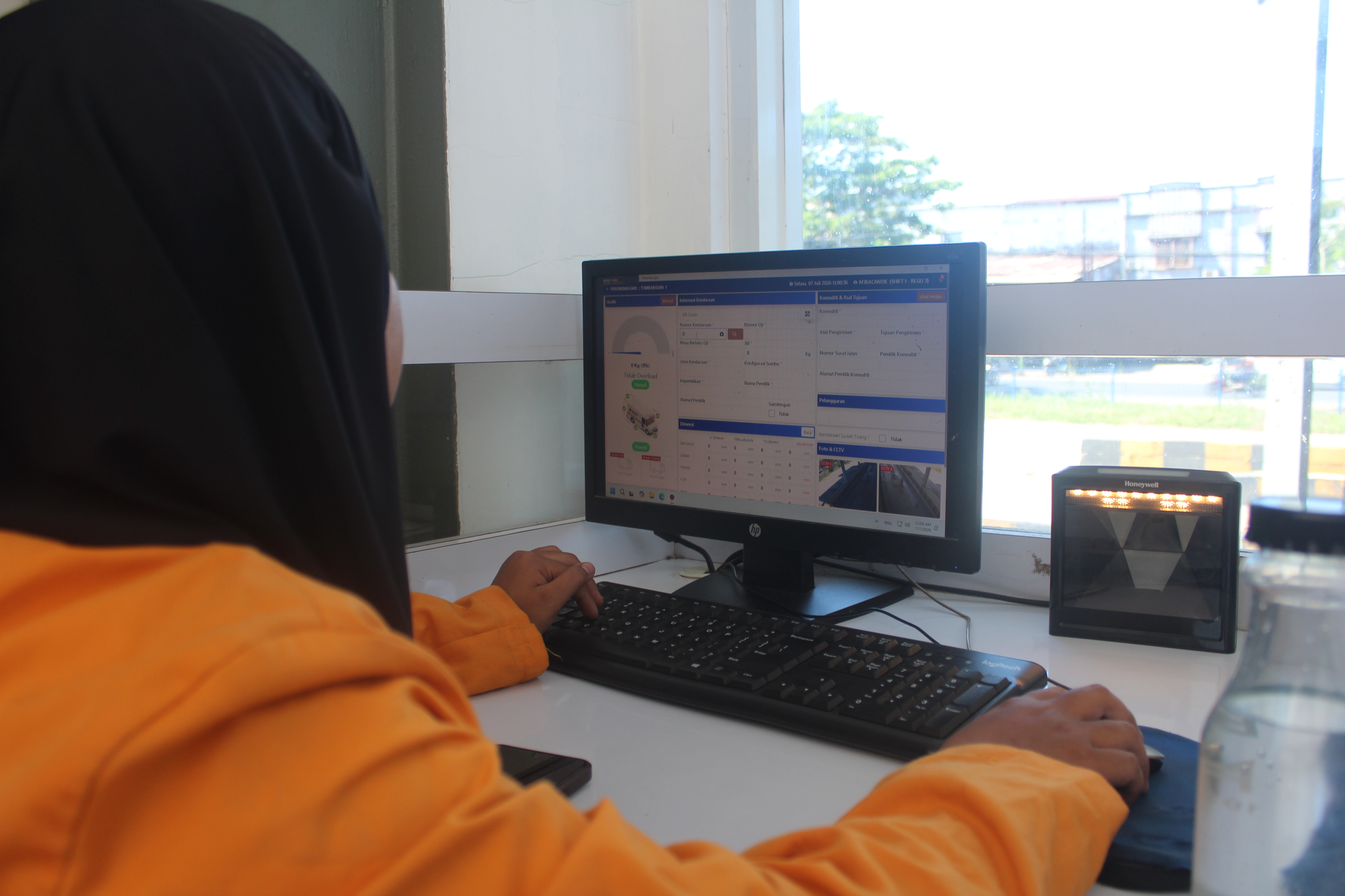 Galeri Praktik Industri 14